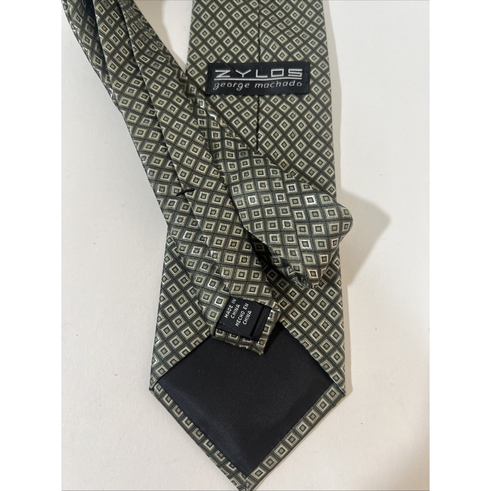 Zylos George Machado 100% Silk Men's Tie Green Geometric